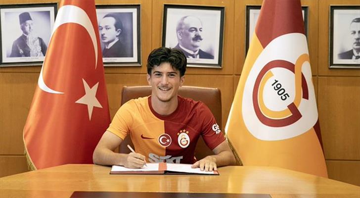 Galatasaray'dan ayrıldı, 3. lig takımıyla imzaladı!