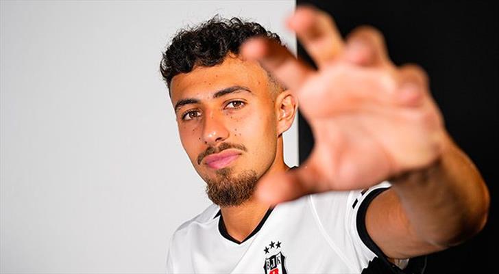 Beşiktaş'ın yeni transferi İlhan Fakılı: "Sabırsızlanıyorum"