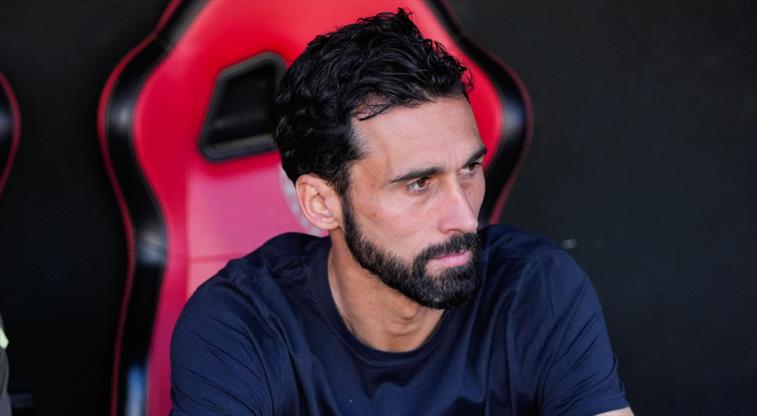 Fulham'ın yeni hocası Arbeloa'nın gözü Real Madrid'de! 3 transfer istedi