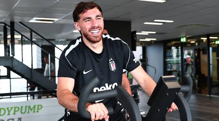 Beşiktaş'ta kaptan Orkun Kökçü, Slovakya kampına katıldı!
