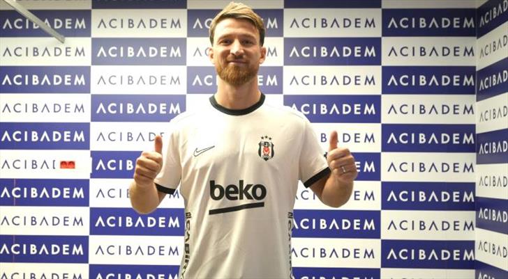 Salih Özcan: "Türkiye'nin futbol iklimine hazır hissediyorum"