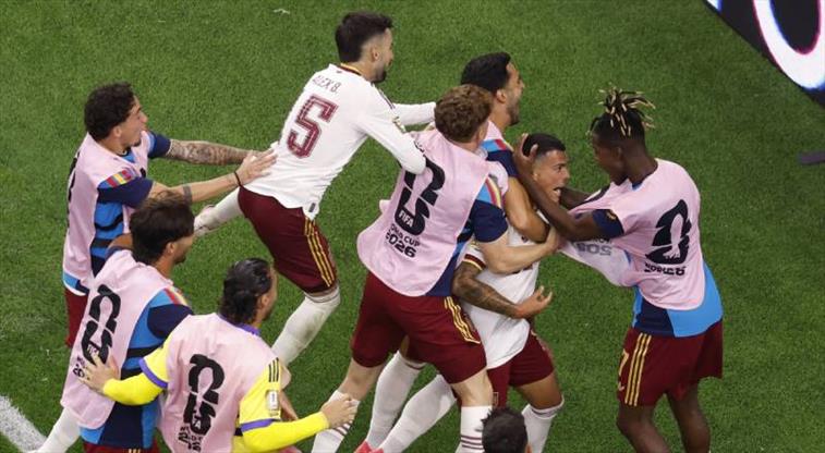 Dünya Kupası'nda ilk finalist belli oldu!