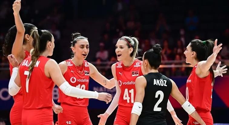 A Milli Kadın Voleybol Takımı 8'inci kez VNL finallerinde