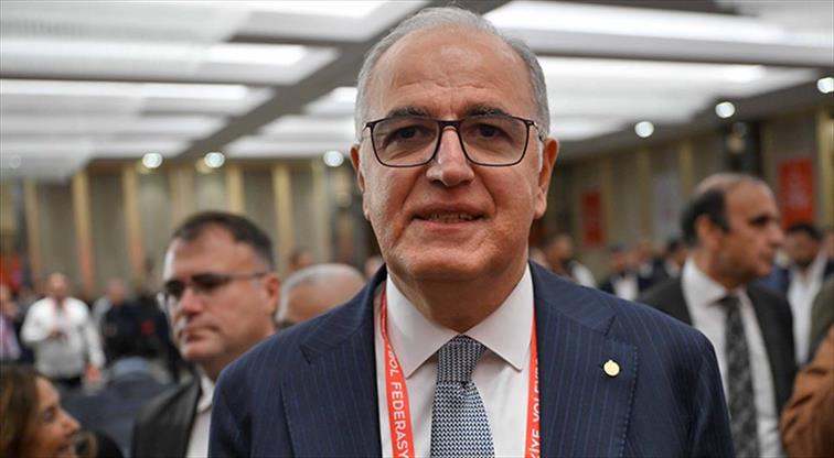 Üstündağ: "Kadınlarda ve erkeklerde kürsü hedefliyoruz"