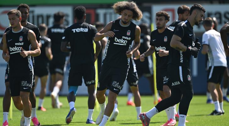 Beşiktaş’ın Hradec Kralove maçı kamp kadrosu açıklandı