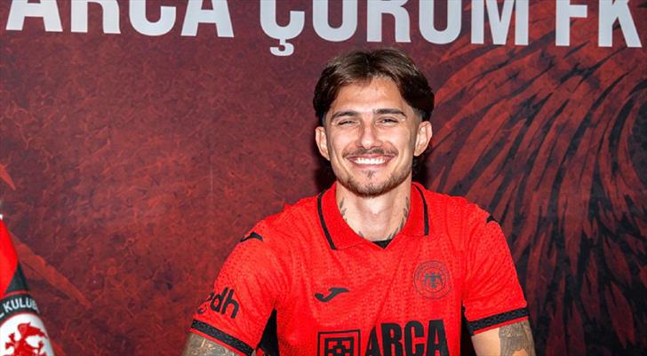 Arca Çorum FK'den orta saha transferi!