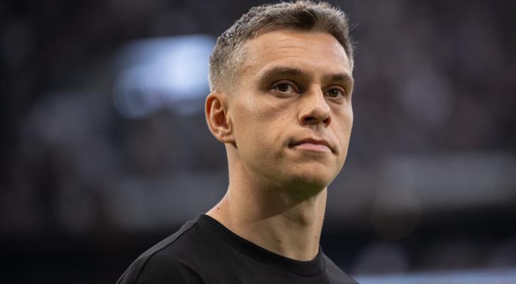 Leandro Trossard ilk kez maç kadrosunda