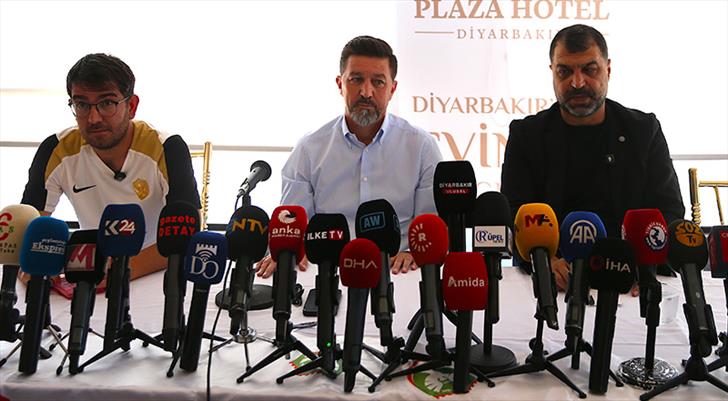 Nedim Şimşek: "Fenerbahçe'den 3-4 futbolcu istedik"