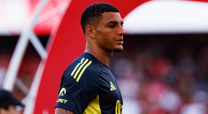 Fenerbahçe'de ayrılık izni resmen açıklandı!
