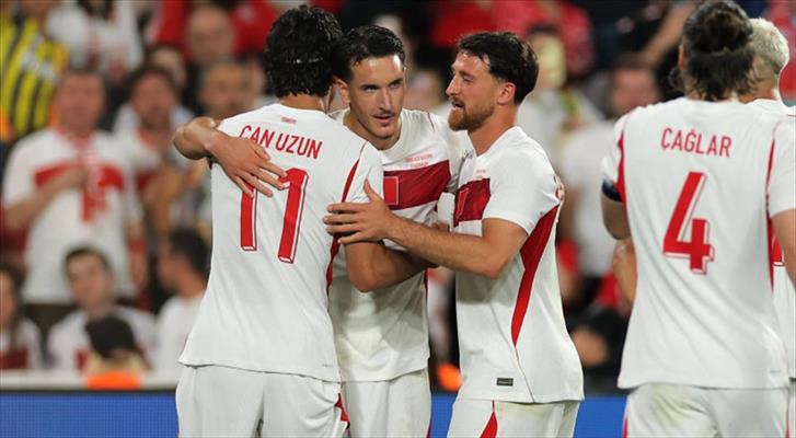 Flaş gelişme! Galatasaray, Deniz Gül transferi için anlaşmaya vardı