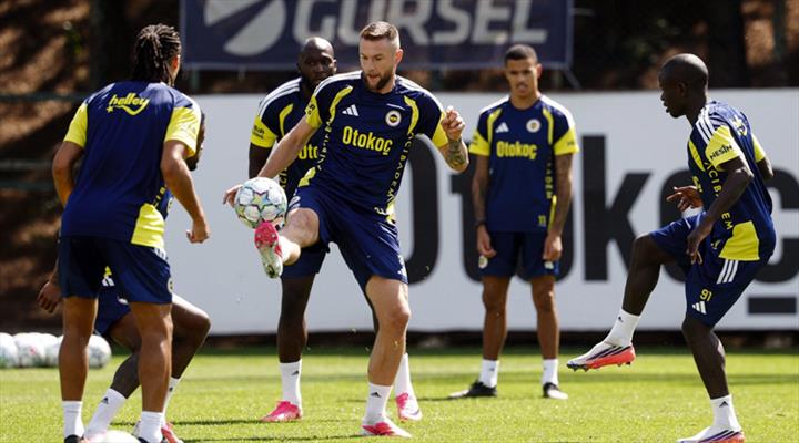 Fenerbahçe, Roma maçının hazırlıklarına devam etti