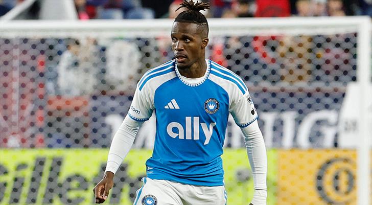 Wilfried Zaha sürprizi! Geri dönmek için kendisini önerdi