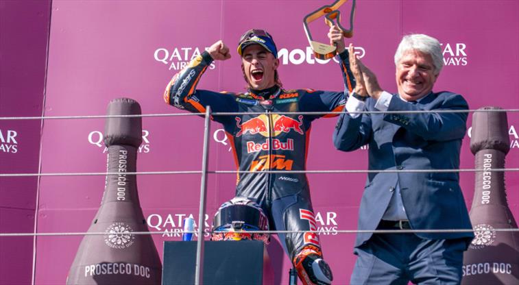 MotoGP Avusturya Grand Prix'sini kazanan Pedro Acosta