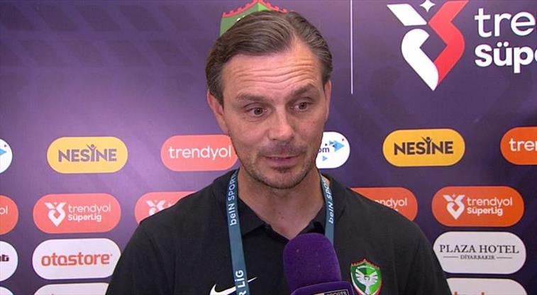 Stef Wils: "Oyuncuların hepsi yüreklerini koydular"